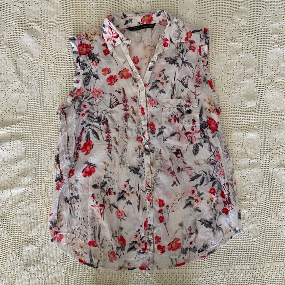 Zara Strawberry Garden Print top